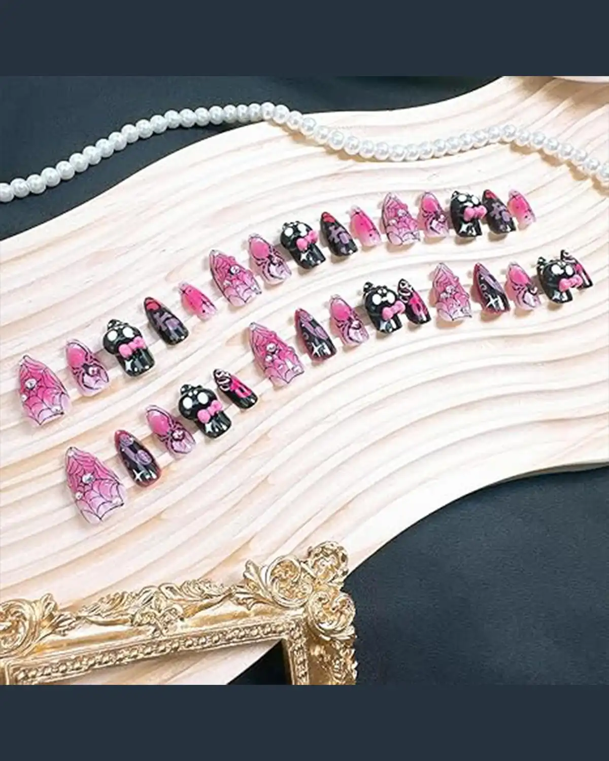 FDSQHSA Halloween Press on Nails for Womens