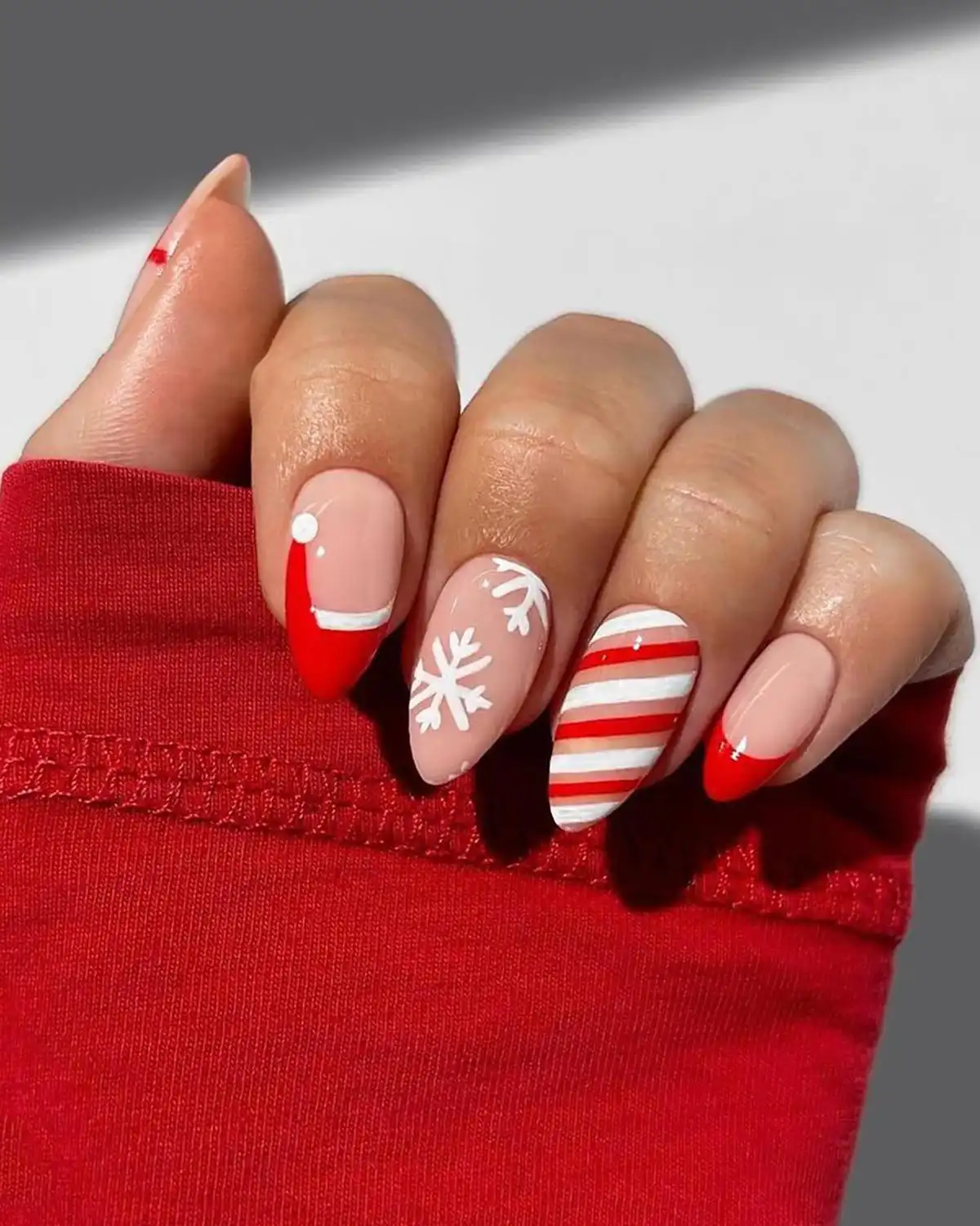 MABKJLF Red Christmas Press on Nails