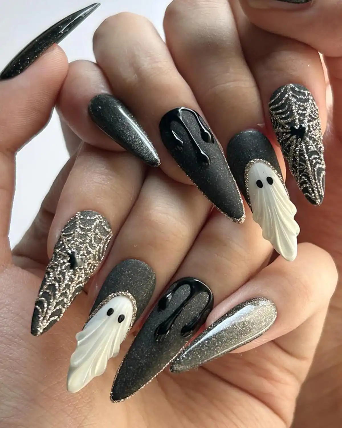 MAGLFELL Halloween Press On Nails