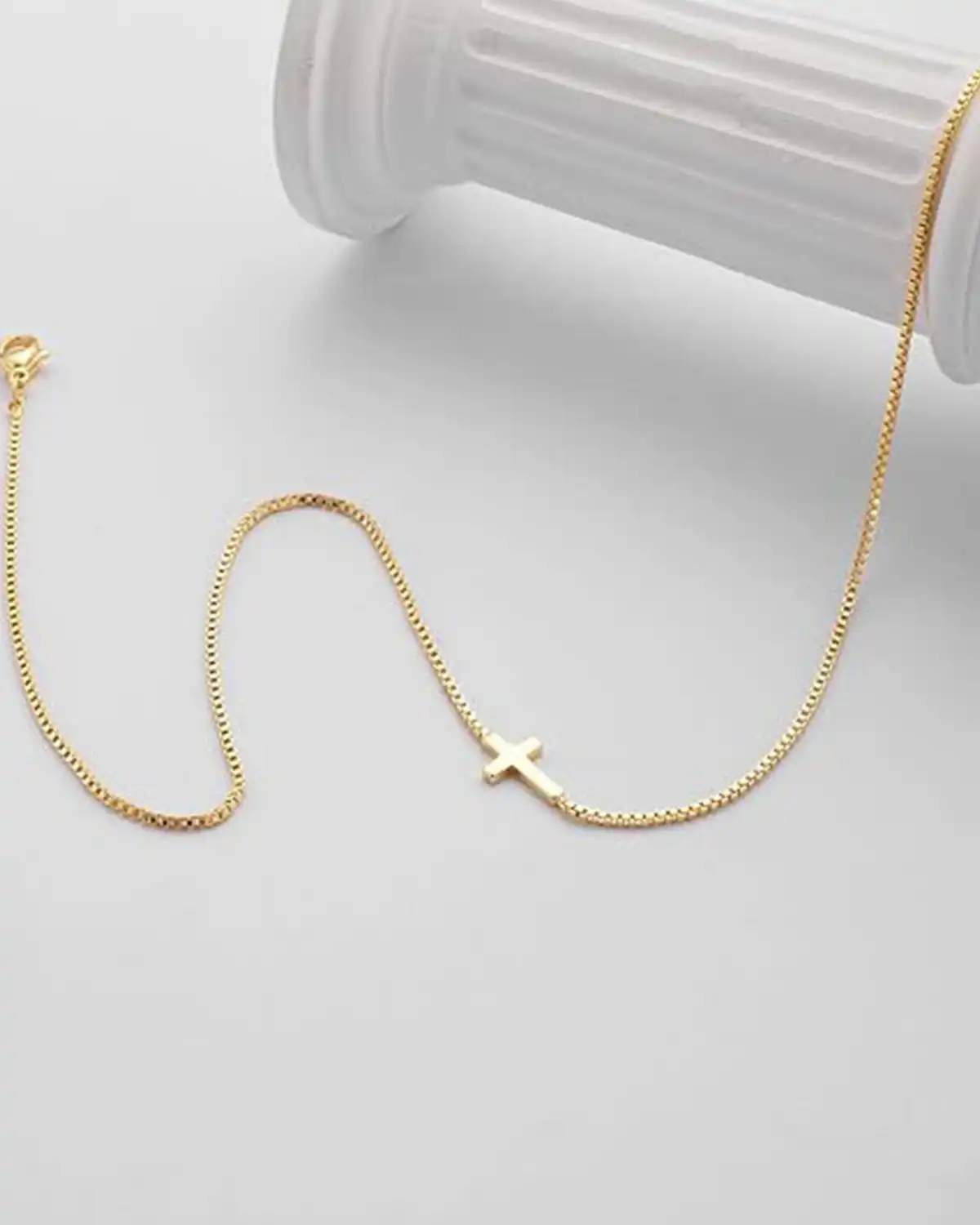 Rotnso Cross Necklace for Women