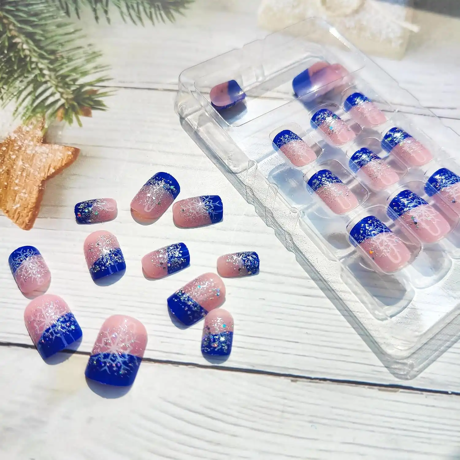 Christmas Press On Nails Short Square Fake Nails - Snowflake Designs Glossy Blue French Tip Glue on Nails