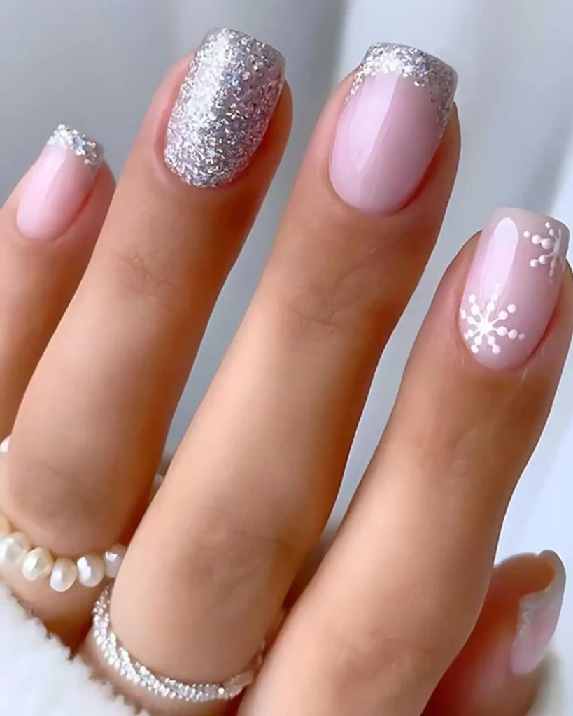 LRKNNO 24Pcs Christmas Press on Nails